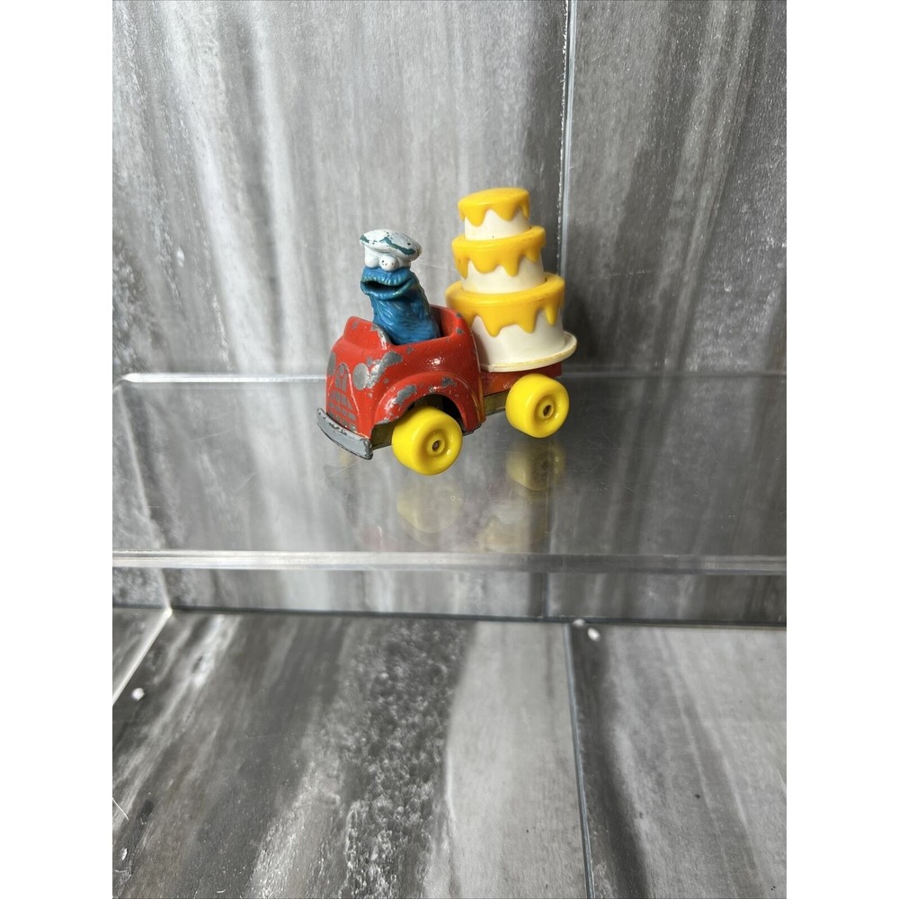 Cookie Monster Cake Truck Vehicle Hasbro 1982 Vintage Die-Cast Sesame Street